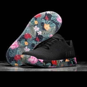 NO Bull Women’s Sneakers, Size 9